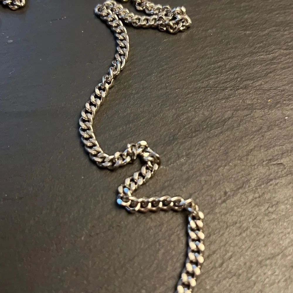 🌟 Handcrafted Silver Eyeglass Chain – Sleek & Stylish 🌟